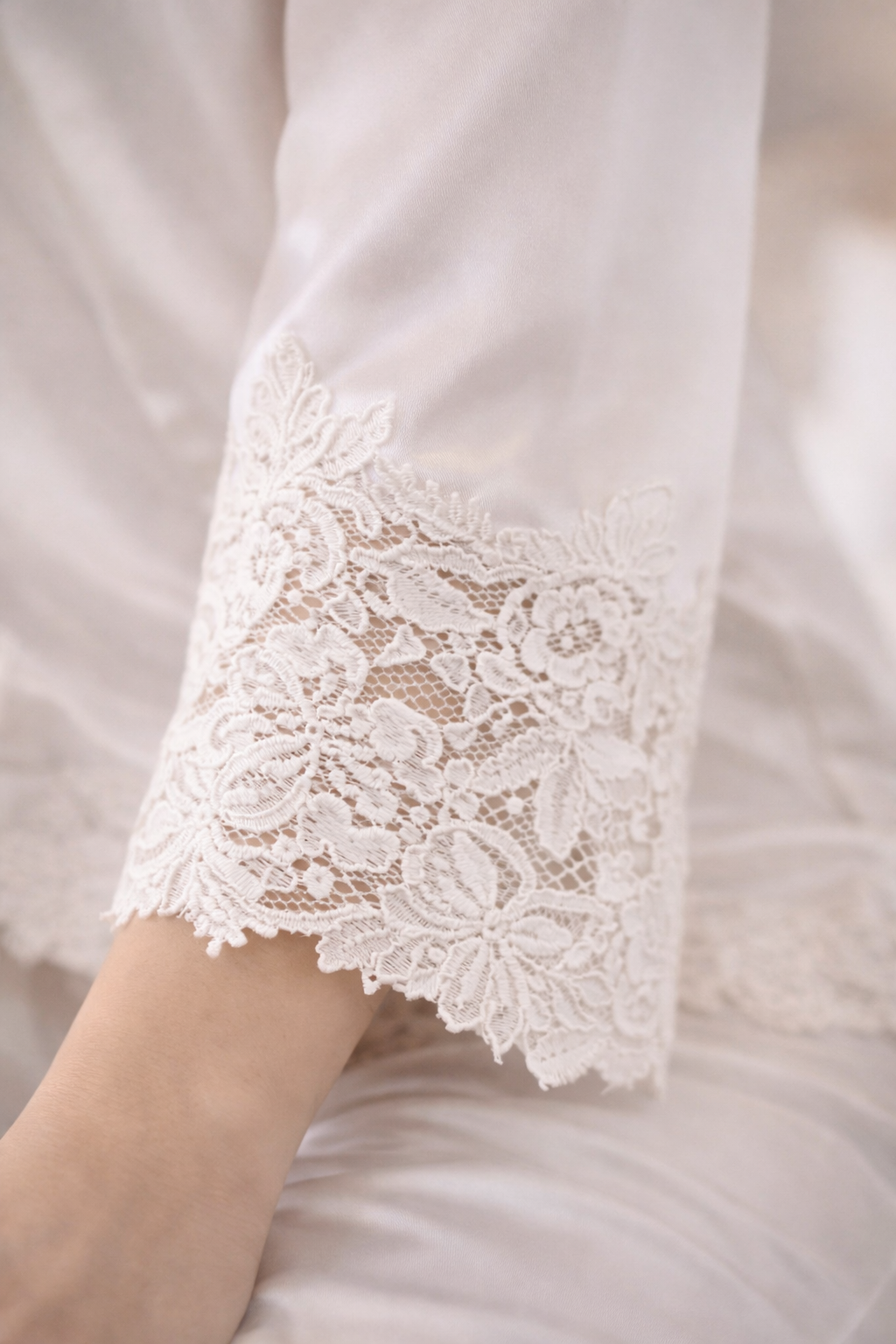 Élégance Satin Weiss - Pyjama Set